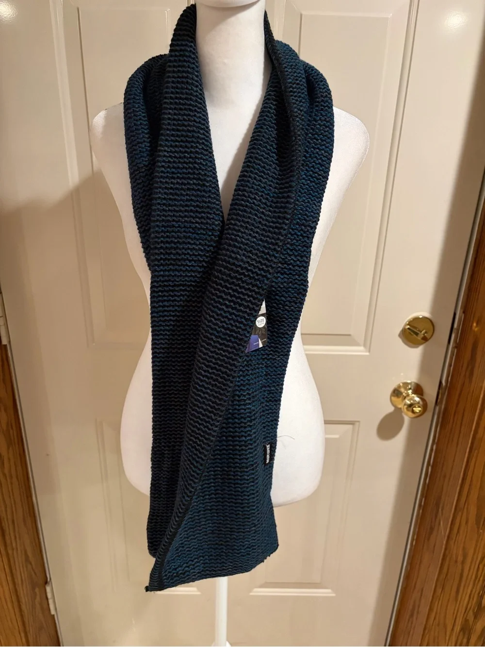 Muk Luks Teal and Black Men's Knit Scarf